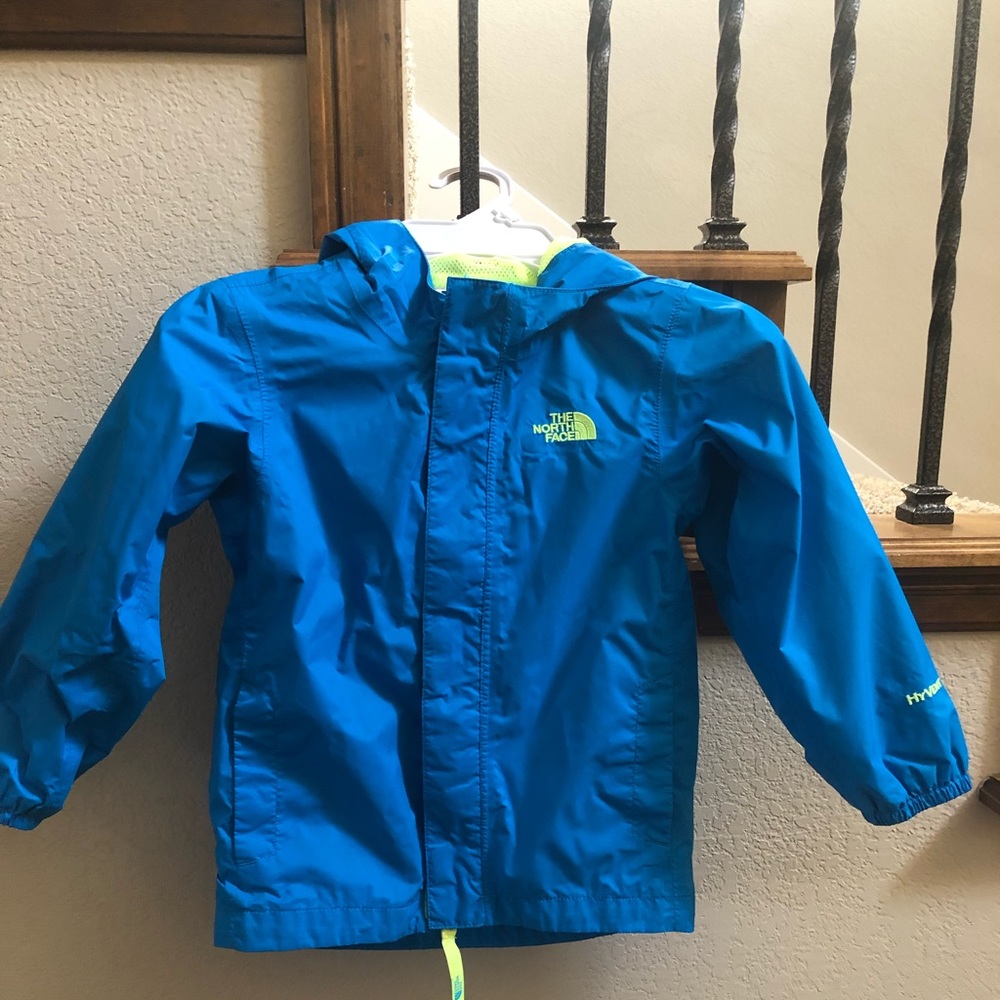 Size 4T North Face jacket